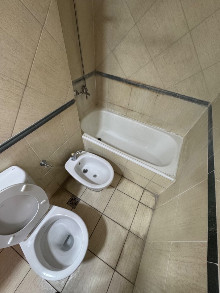 DEPARTAMENTO DOS AMBIENTES CON BALCON EN MUÑIZ