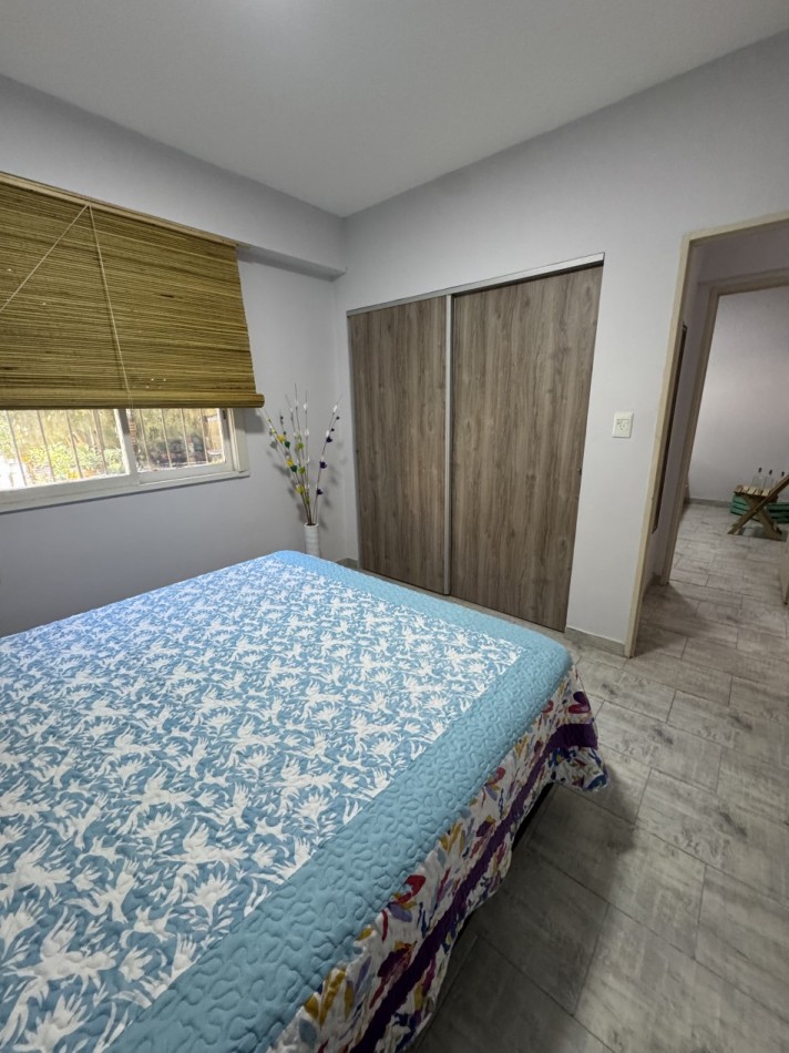 DEPARTAMENTO 4 AMBIENTES CON COCHERA EN PLANTA BAJA.