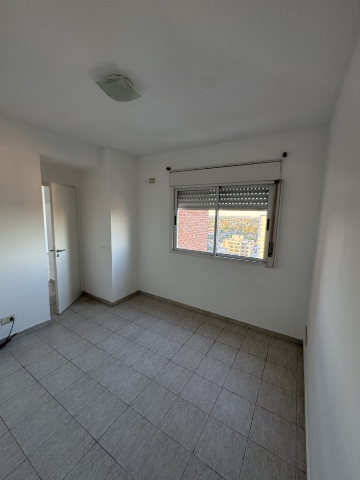 DEPARTAMENTO DOS AMBIENTES CON BALCON Y COCINA SEPARADA 