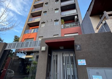 DEPARTAMENTO DOS AMBIENTES CON COCHERA 
