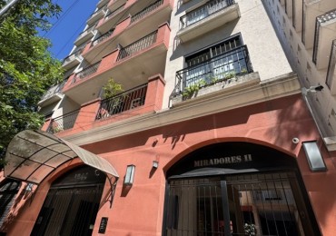 DEPARTAMENTO 2 AMBIENTES CON BALCON ,COCHERA Y BAULERA EN ALQUILER